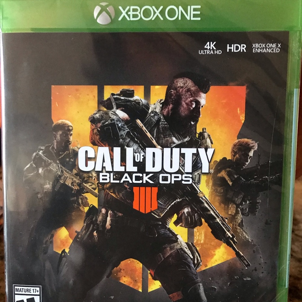 Call of duty black ops IIII Xbox One game. Sealed.